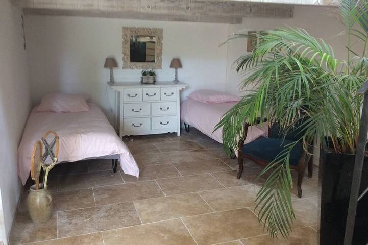 Location de vacances pour 4 personnes, avec terrasse et jardin à Ansouis - 2