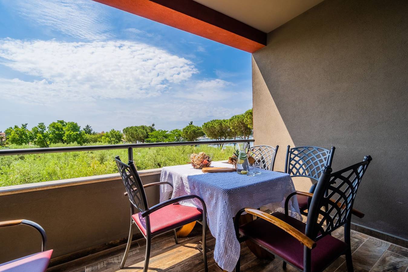 Appartamento vacanze a Medolino a partire da 441€ a notte