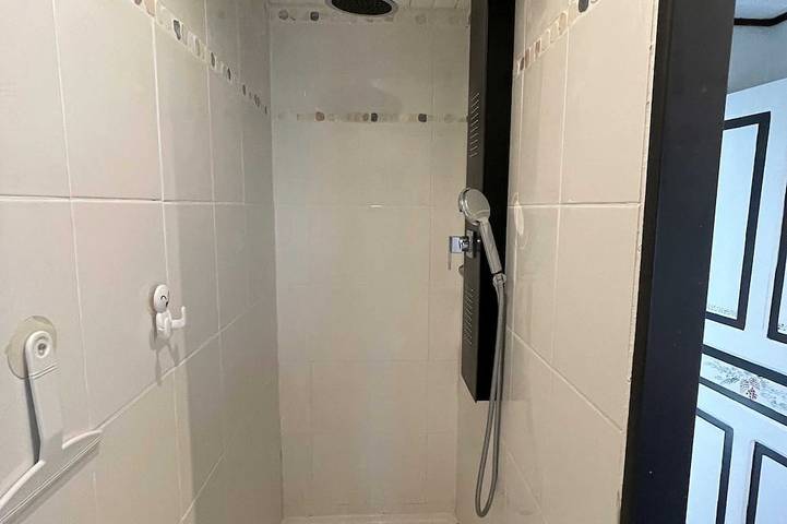 Location de vacances pour 6 personnes, avec terrasse et jardin à Soulages-Bonneval - 4