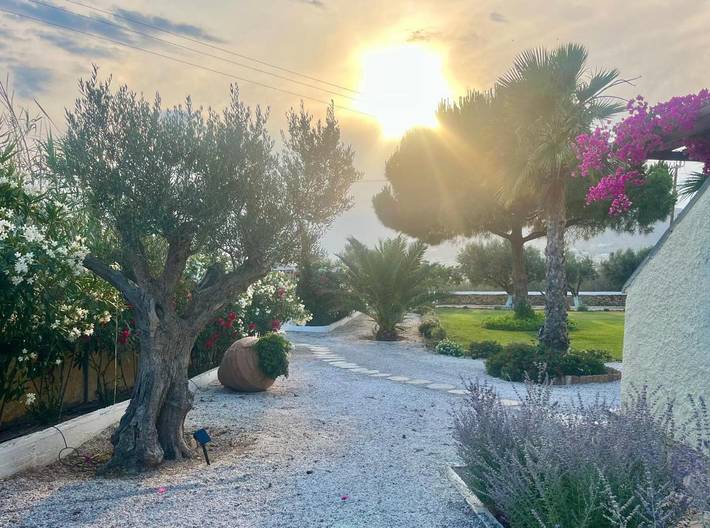 Vakantiehuis voor 4 personen, with whirlpool and tuin as well as zwembad, kindvriendelijk in Poseidonia