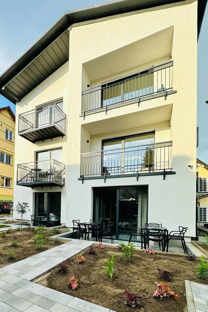 Ferienhaus für 16 Personen, mit Garten