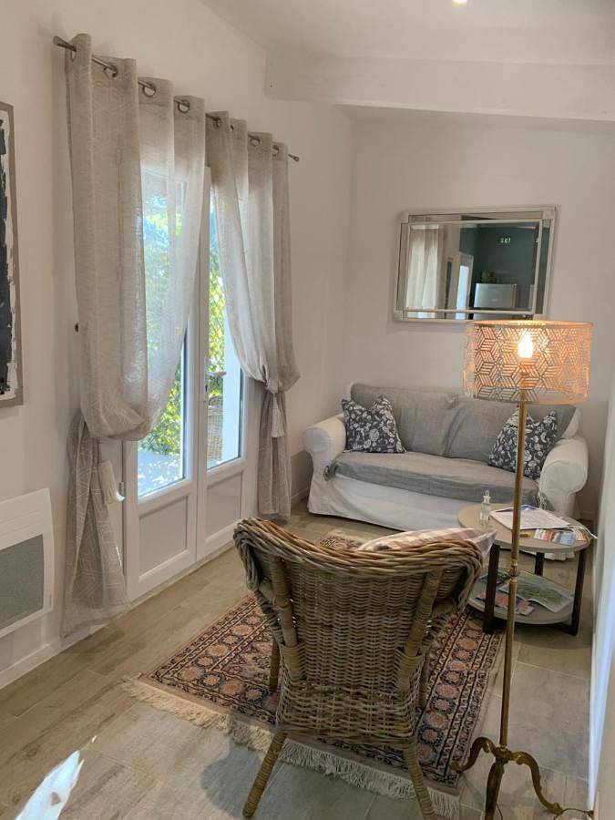 Villa pour 4 personnes, avec vue ainsi que piscine et jardin à Le Castellet - 4