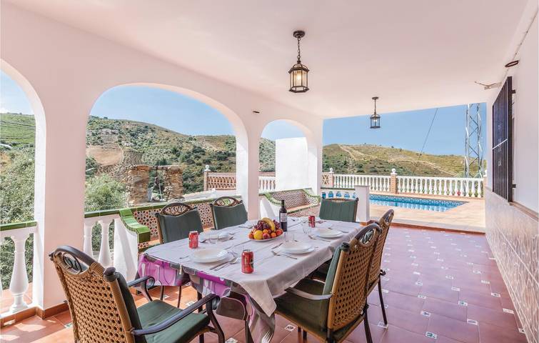 Stylish 1BR Apartment with Pool, Terrace & Parking in Torrox, Cordillera Penibética