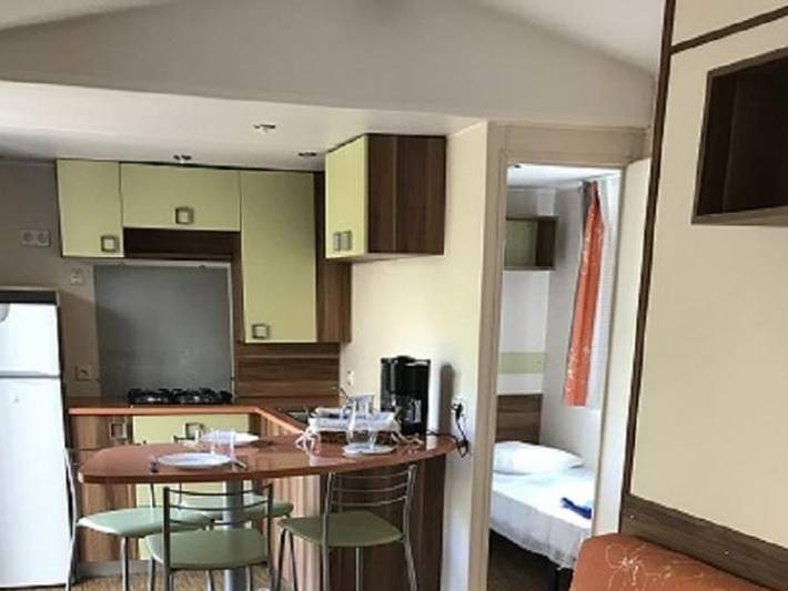 Camping Le Devancon - Mobilheim 4 personen - Maxi Confort Irm Visio 4 pers 3Schlafzimmer - Clim in Peynier, Mittelmeerküste (Frankreich)