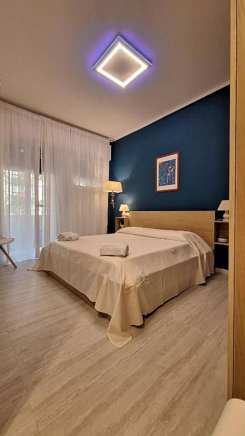 Chambre d’hôte pour 2 personnes, avec balcon et vue dans Santo Stefano