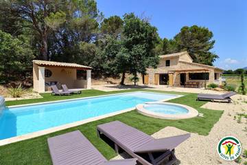 Gîte pour 8 personnes à Piégon