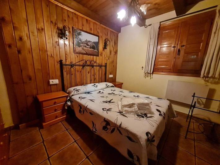 Casa rural con piscina para 6 personas, con piscina para niños además de vistas y jardín en Castilla-La Mancha - 3