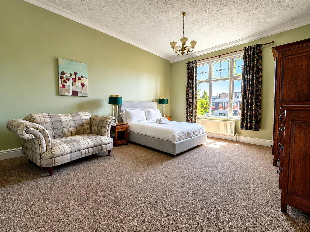 Victorian House | With Parking | Pets Allowed - Pass the Keys in Stockport, Grand Manchester
