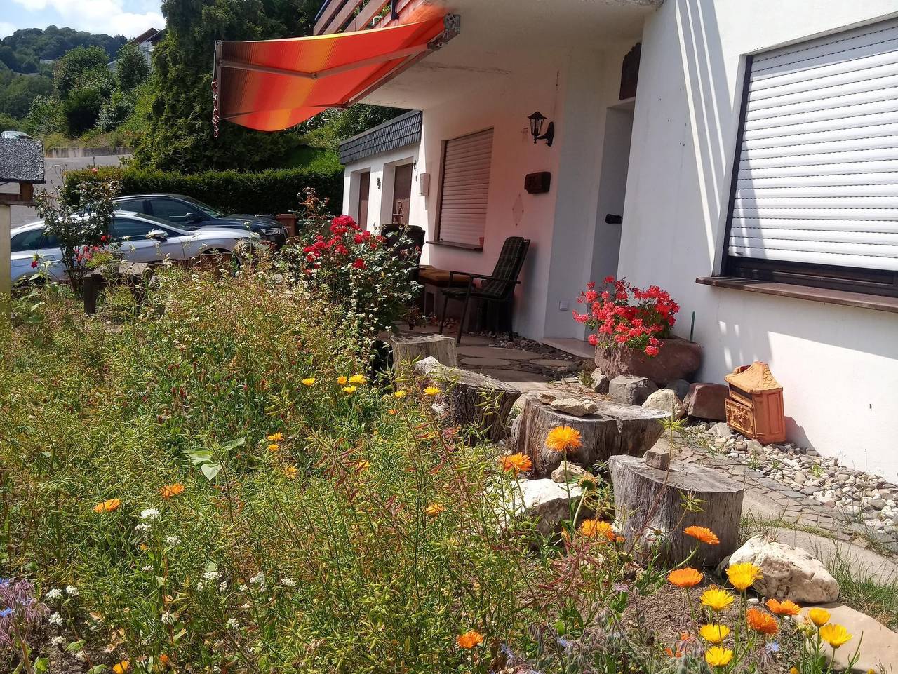 Ganze Ferienwohnung, Ferienwohnungen am Sonnenhang - Ferienwohnung am Sonnenhang: Dachgeschoss in Reuschenbach, Hausen (Wied)