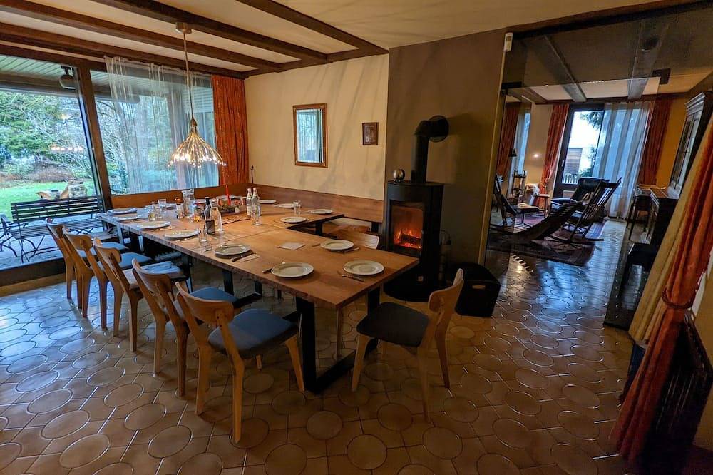 Auszeitoase Freystadt - Park, Billard, Sauna, Kamin, E-Bikes, - ideal für große in Freystadt, Ostbayern
