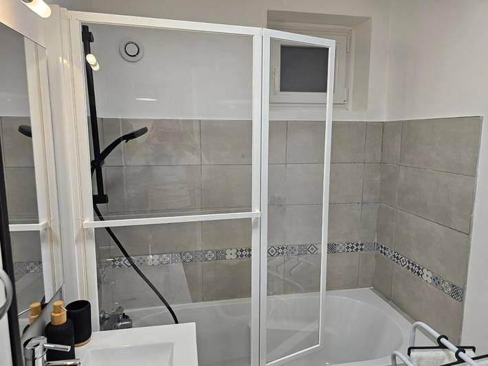 Gîte pour 4 personnes, avec terrasse à Quévert - 3