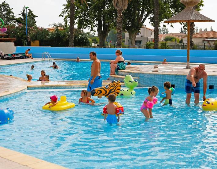 Camping pour 6 personnes, avec bassin pour enfant à Saint-Cyprien - 2