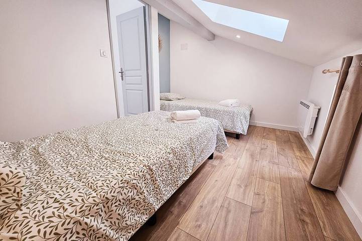 Location de vacances pour 26 personnes, avec Terrasse et Jardin à Châteauneuf-sur-Charente - 3