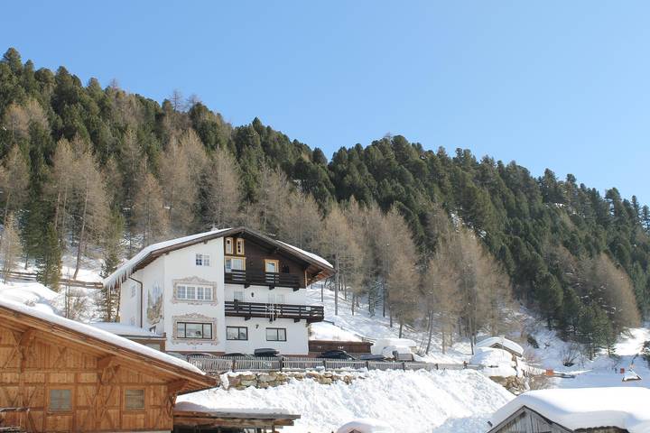 Ferienwohnung für 2 Personen, mit Balkon und Terrasse in Vent