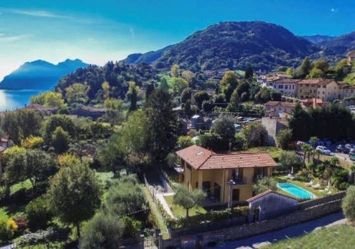 Chambre d’hôte pour 2 personnes, avec Terrasse et Jacuzzi ainsi que Jardin et Piscine à Bellagio
