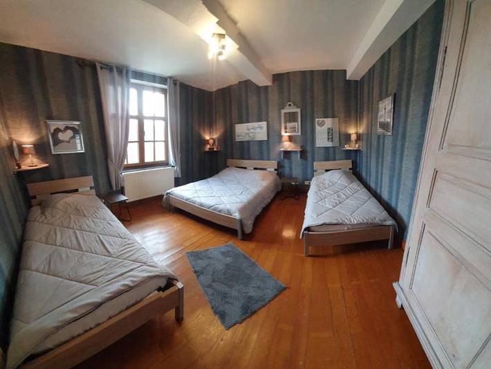 Location de vacances pour 8 personnes, avec jardin, animaux acceptés à Doische - 3