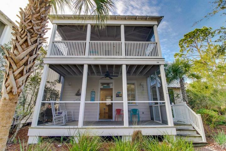 Vakantiehuis voor 6 personen, with whirlpool and balkon as well as zwembad - 1