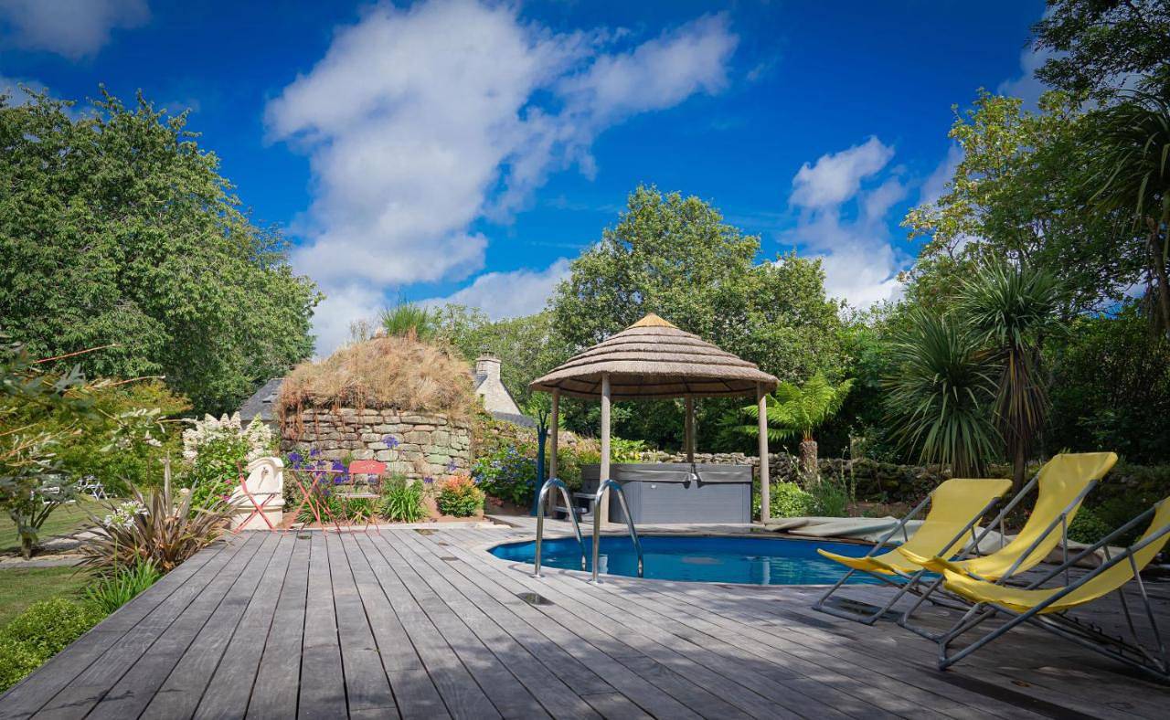 Gîte du Placello, piscine jacuzzi et sauna in Quistinic, Région de Lorient