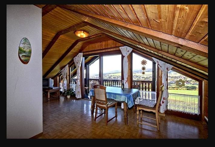 Ferienwohnung für 2 Personen, mit Balkon und Terrasse sowie Garten und Sauna in Fladungen - 4