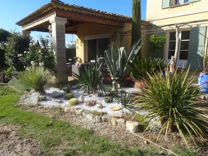 Villa pour 4 personnes, avec Terrasse ainsi que Jardin et Piscine dans le Gard - 4
