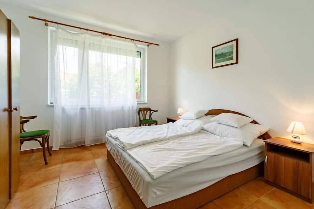 Ferienhaus Edina in Balatonszarszo, Plattensee Südufer