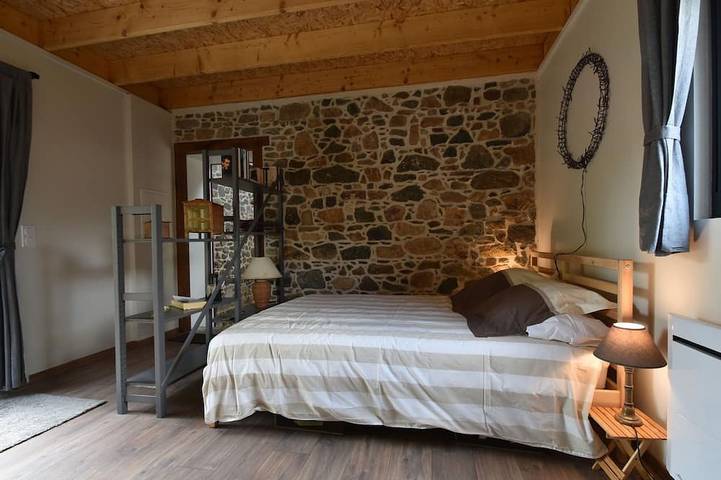 Location de vacances pour 4 personnes, avec jardin, animaux acceptés à Saint-Gilles-les-Bois - 4