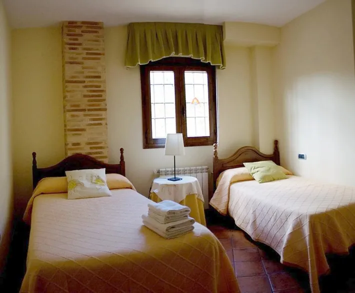Casa rural para 3 personas, con terraza - 1