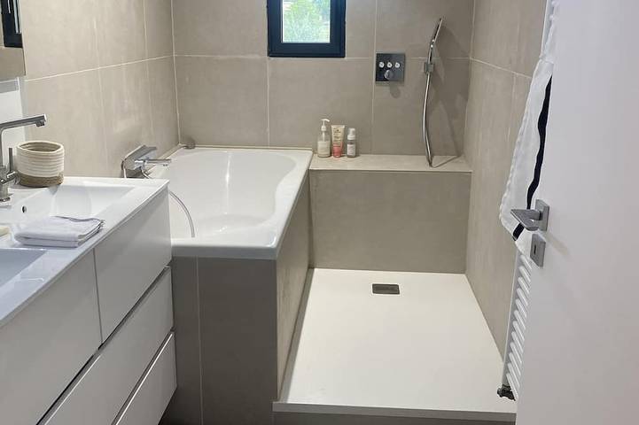 Gîte pour 6 personnes, avec piscine à Saint-Pierre-de-Vassols - 4