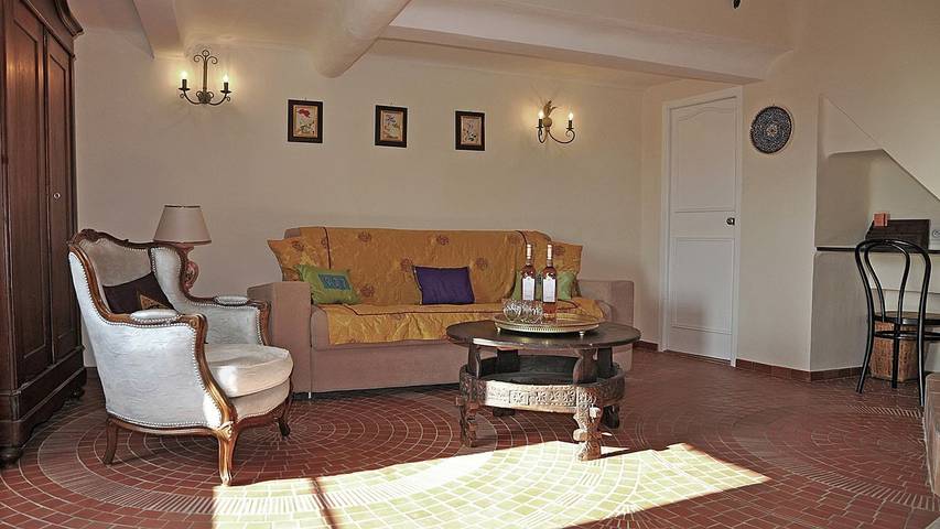 Villa pour 6 personnes, avec piscine et terrasse à Fayence