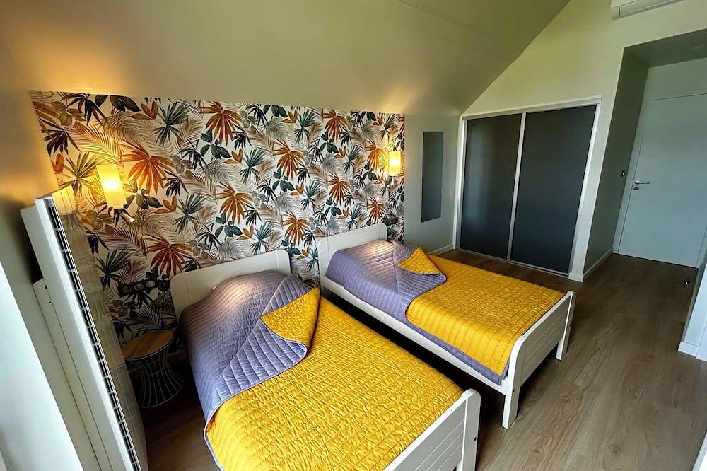 Appartement entier, T3 Duplex - rénové en 2024 - Front de mer avec grande terrasse, vue sur la mer in Canale-di-Verde, Arrondissement de Corte