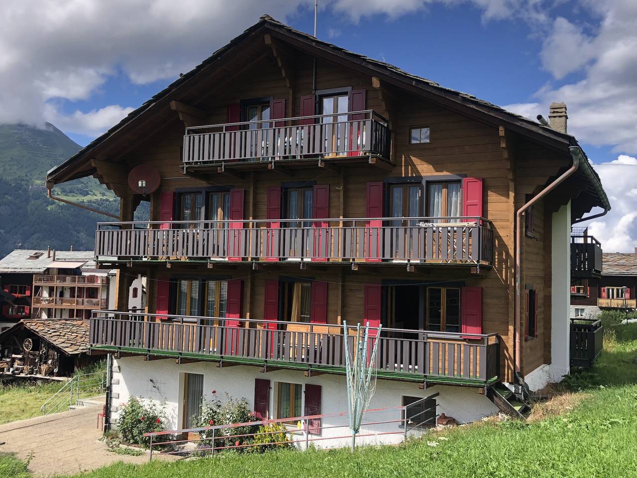 Ganze Ferienwohnung, Bergsonne in Grächen, Walliser Alpen