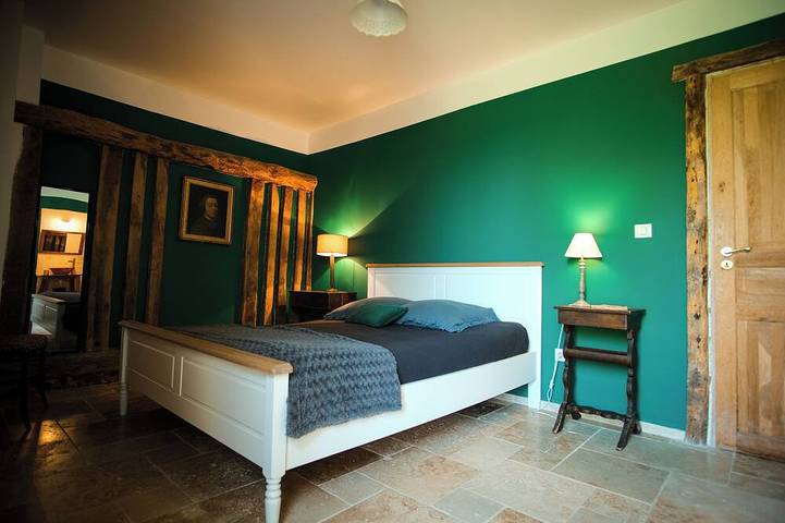 Location de vacances pour 16 personnes, avec jardin et terrasse, animaux acceptés à Douville - 2