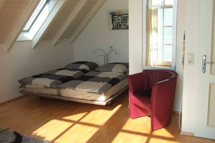 Ganze Wohnung, Loft-Appartement mit 3 Schlafzimmer vor den Toren Münchens in Flughafennähe! in Fahrenzhausen, Landkreis Freising