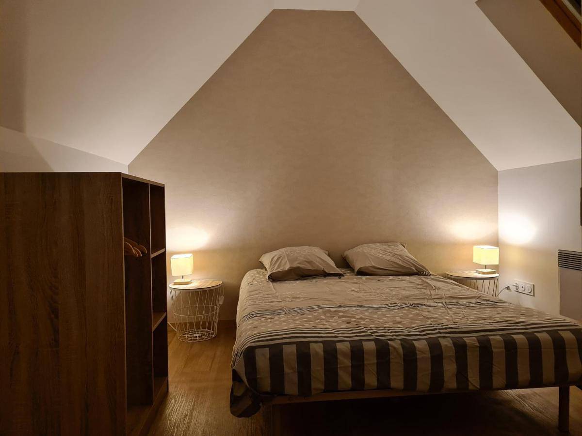 Charmante Maison de 2 chambres in Laroche-Saint-Cydroine, Région d'Auxerre
