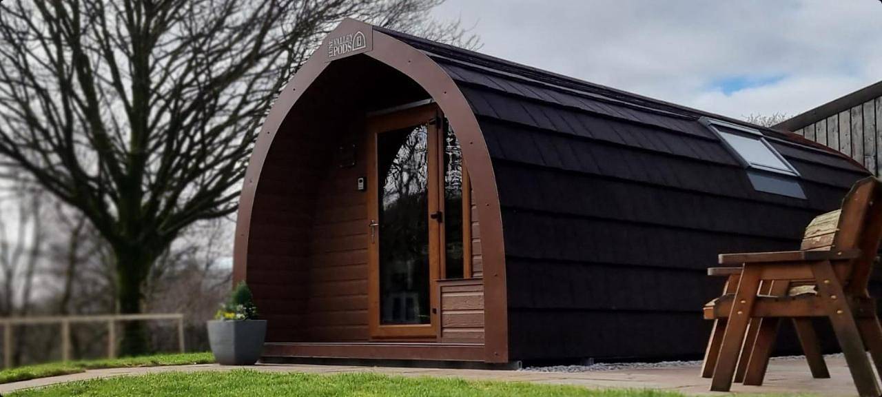 Double room with Patio and Hot Tub (Ribble) in Horton in Ribblesdale, Yorkshire Dales National Park