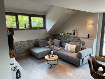 Ferienwohnung für 4 Personen, mit Whirlpool und Sauna sowie Terrasse, kinderfreundlich in Mützenich (Monschau)