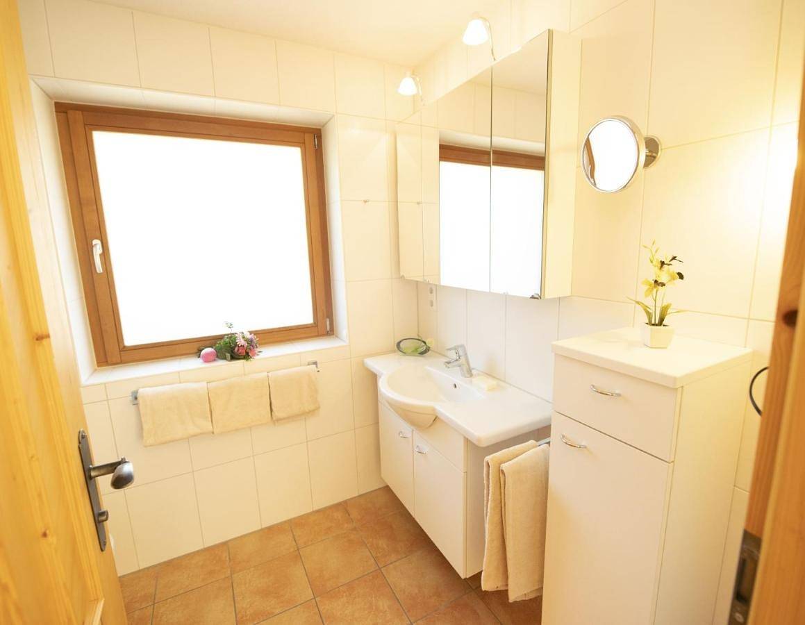Six- Bedroom Chalet in Lechtal Alps, Berwang