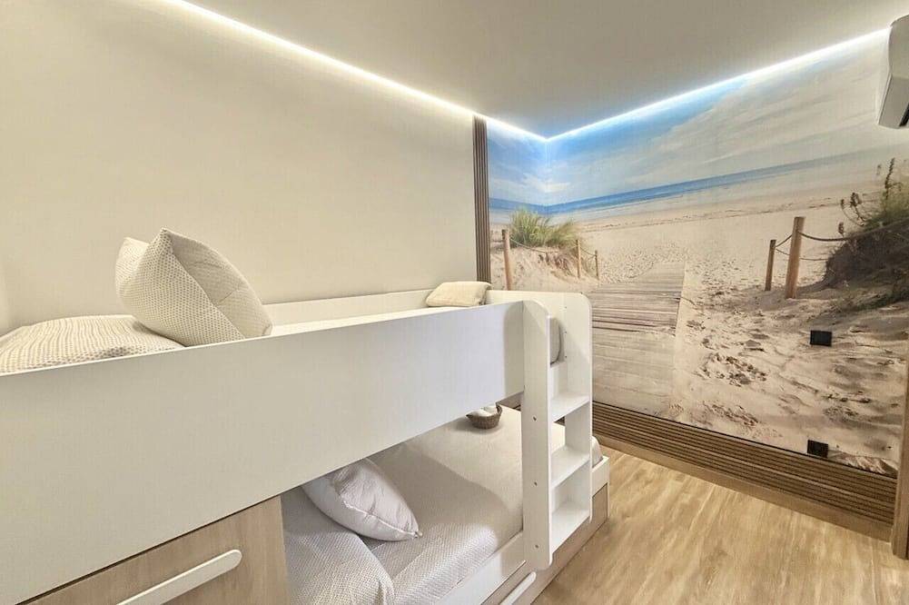 Ganze Wohnung, Flower Beach Helgueras 4 in Noja, Kantabrische Küste