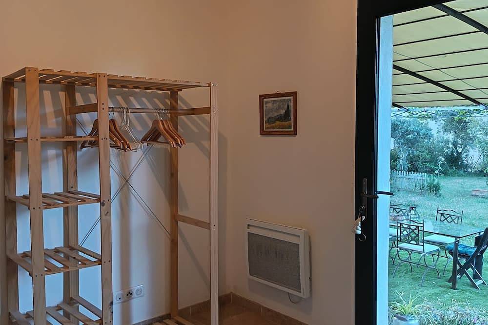 Charming house in Aups, Gorges du Verdon. Pets allowed in Aups, Brignoles Region