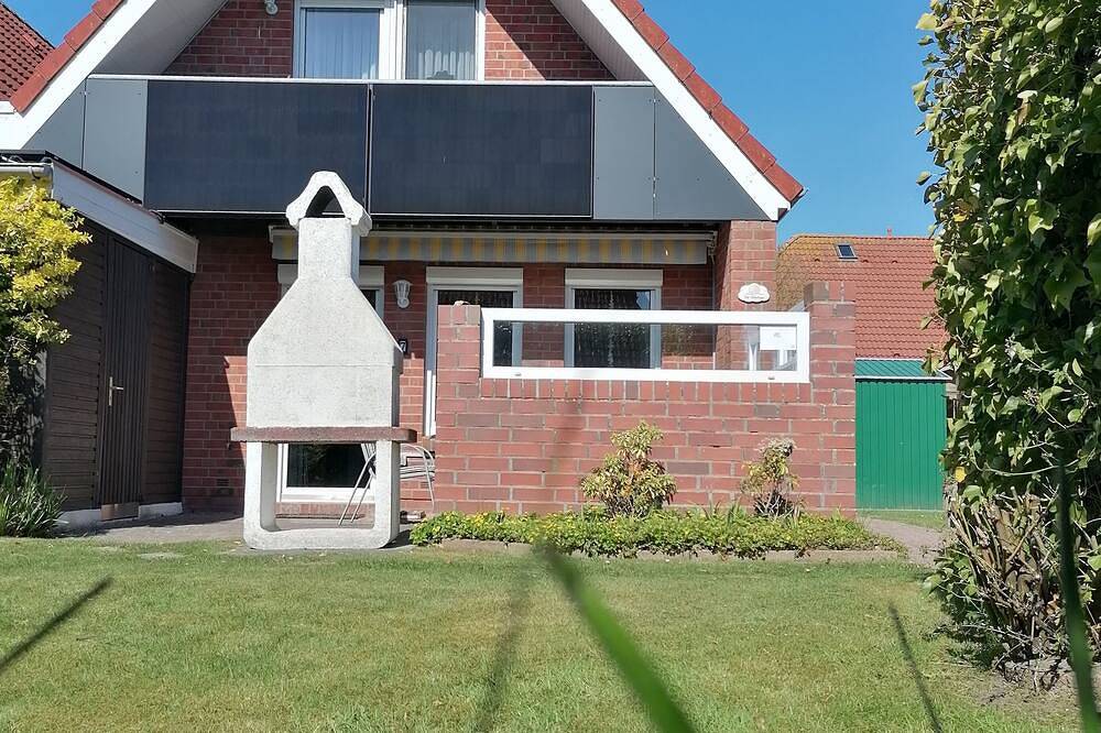 Gemütliches 3-Sterne-Familienhaus mit Wallbox & Wlan im Zentrum Neßmersiel in Neßmersiel, Dornum