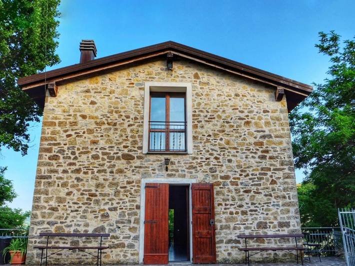 Gîte pour 6 personnes, avec Terrasse ainsi que Jardin et Vue à Castiglione dei Pepoli