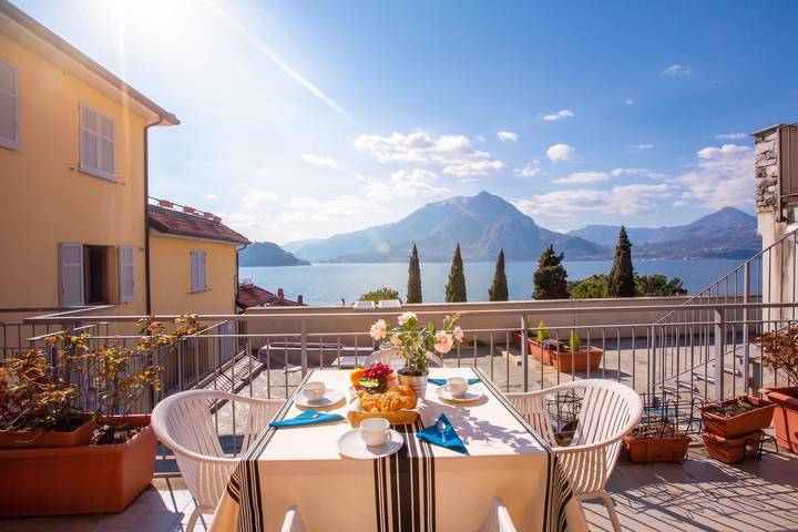 Ferienwohnung für 4 Personen, mit Terrasse und Seeblick in Gemeinde Varenna - 2