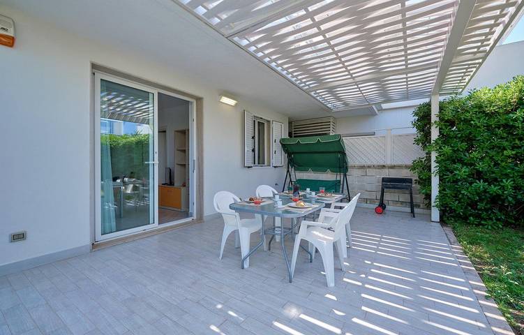 Residence for 4 people in Dolcevita Beach, Ragusa