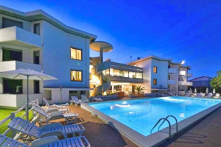 Appartement de vacances pour 2 personnes, avec piscine et jardin - 1