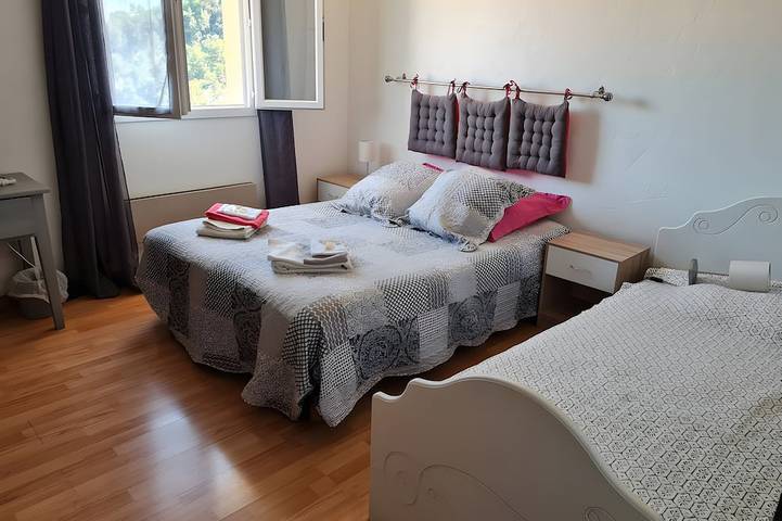 Location de vacances pour 4 personnes, avec Jardin et Piscine à Coaraze - 3