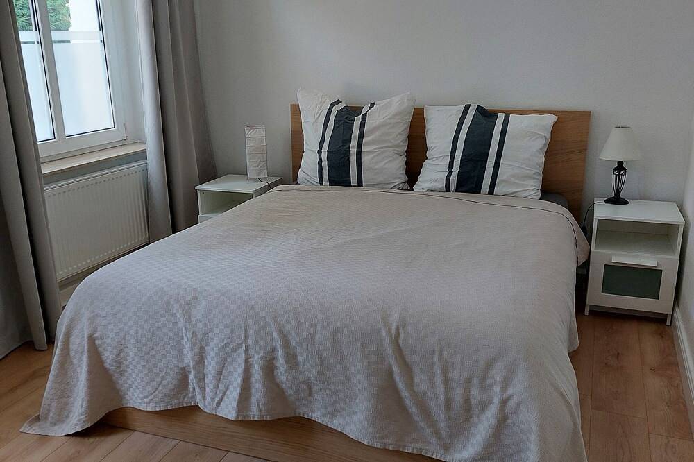 Ganze Wohnung, 3-Raumwohnung zentrumsnah direkt an der Bauhaus-Universität in Weimar, Weimarer Land