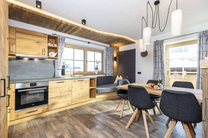 Hütte für 5 Personen, mit Terrasse und Ausblick in Alpbach - 4