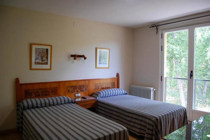 Hotel für 2 Personen, mit Garten und Seeblick sowie Ausblick, kinderfreundlich - 1