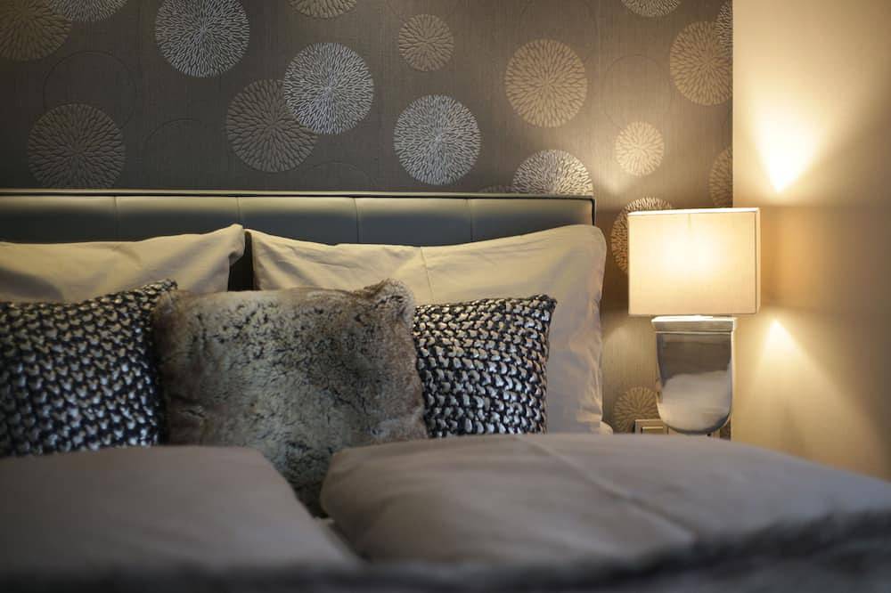 Ganze Wohnung, Exklusiv Appartement Rondo mit Balkon  und Hotelservice - Frühstück optional in Deidesheim, Pfälzer Rheinebene