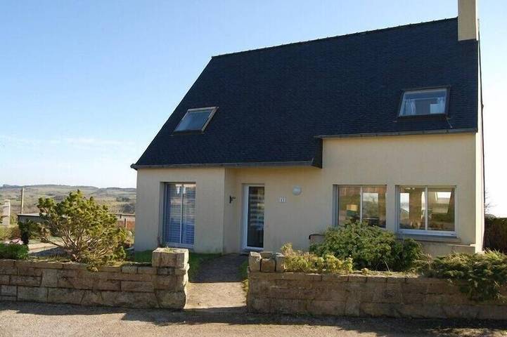 Ferienhaus für 10 Personen, mit Balkon und Garten in Crozon